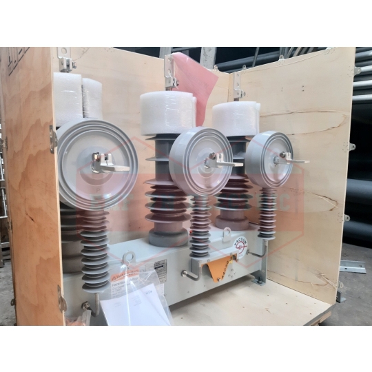 Recloser 27kV 630A 16kA/s - Hiệu Eaton's Cooper
