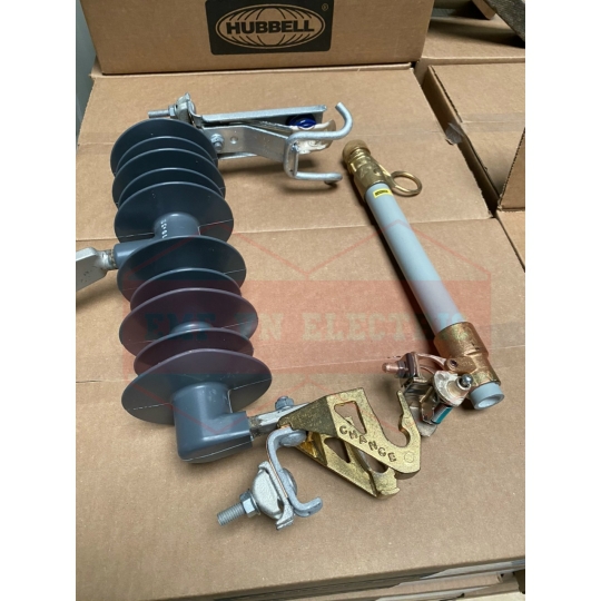 Cầu chì tự rơi FCO 27kV 200A Polymer dòng rò 600mm - Ab Chance Hubble